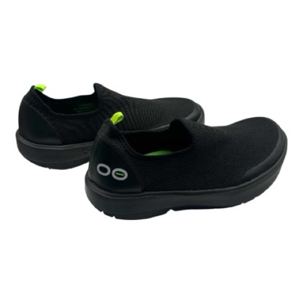 OOFOS  OOmg EEZE Black Slip-On Recovery Shoes - Picture 2 of 7